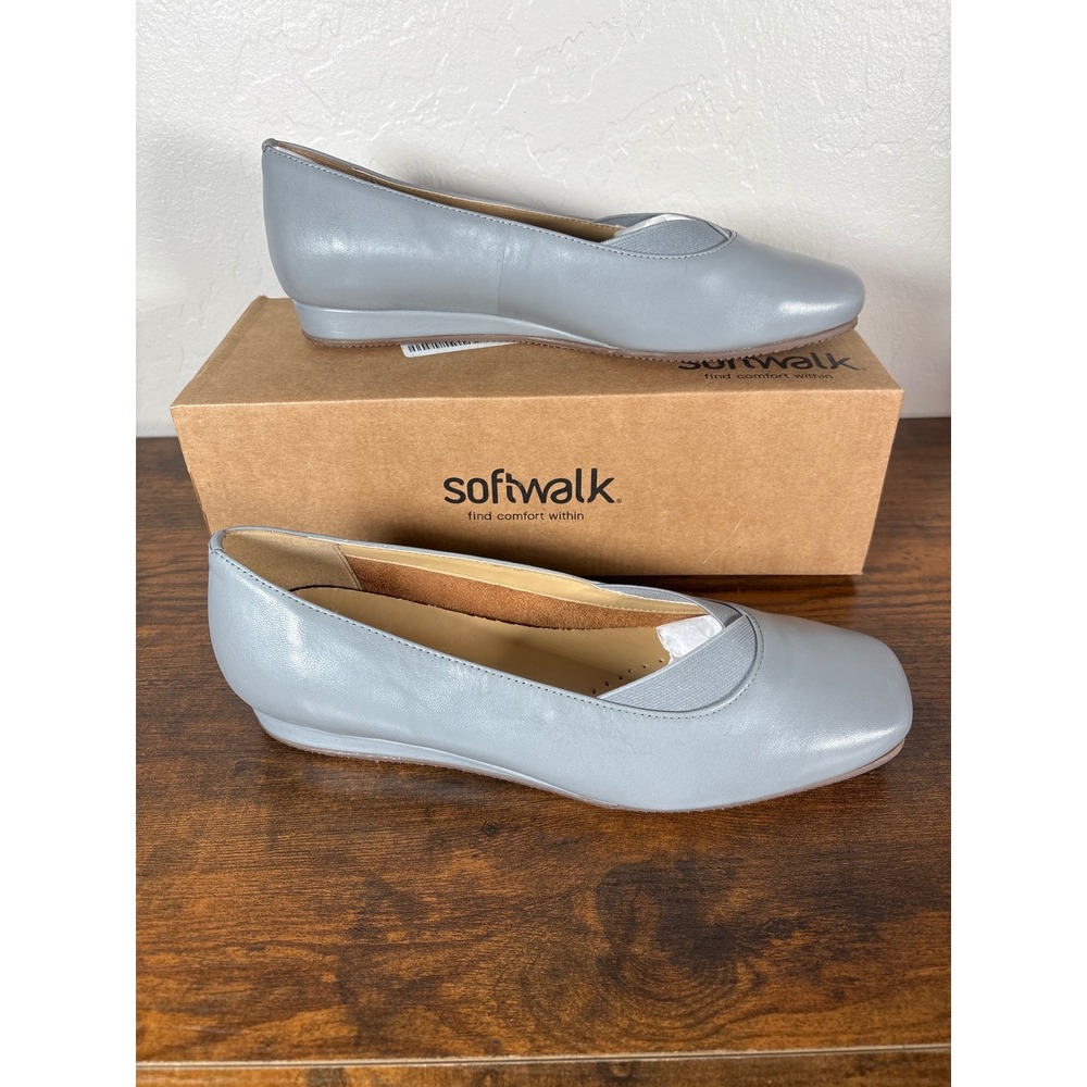SoftWalk Women's Light Gray Slip-On Flats